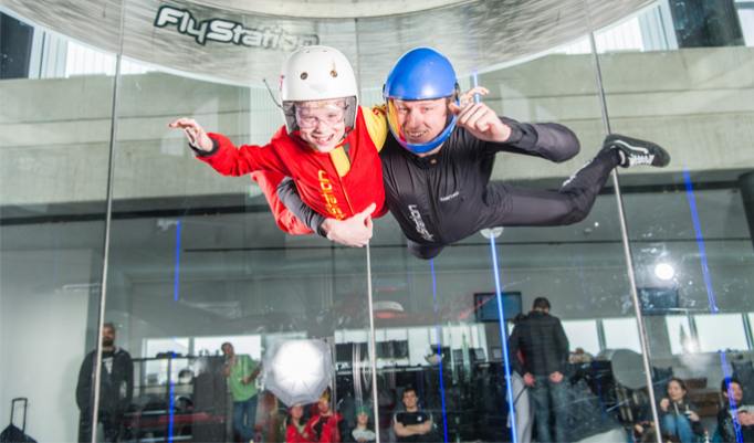 Indoor Skydiving für Zwei in München